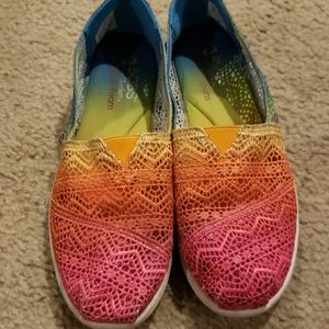 BOBS by Skechers size 9 multicolor slip on women's